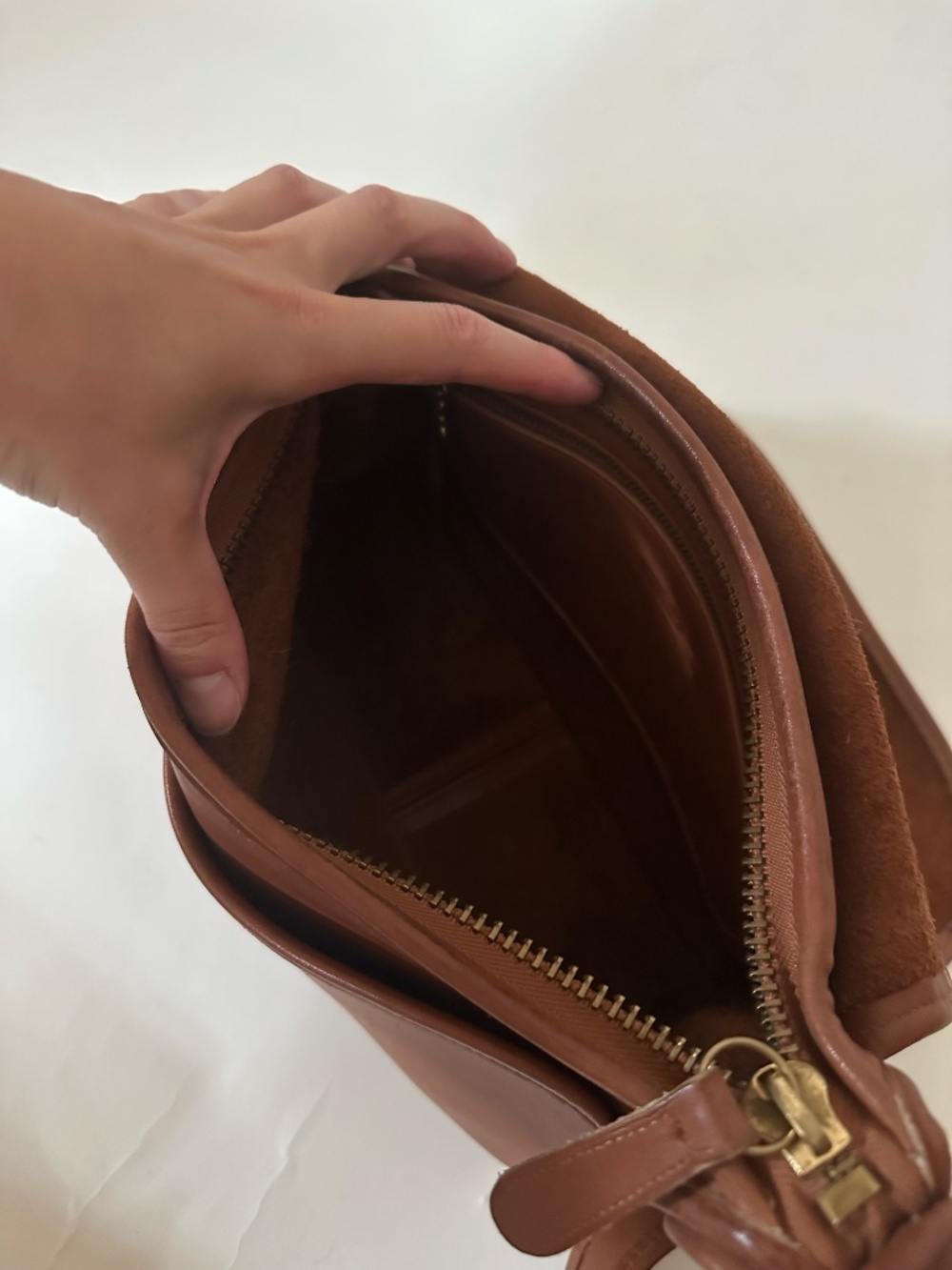 Vintage Coach Saddle Bag Style 9891 British Tan Leather Crossbody Purse - Picture 3 of 10
